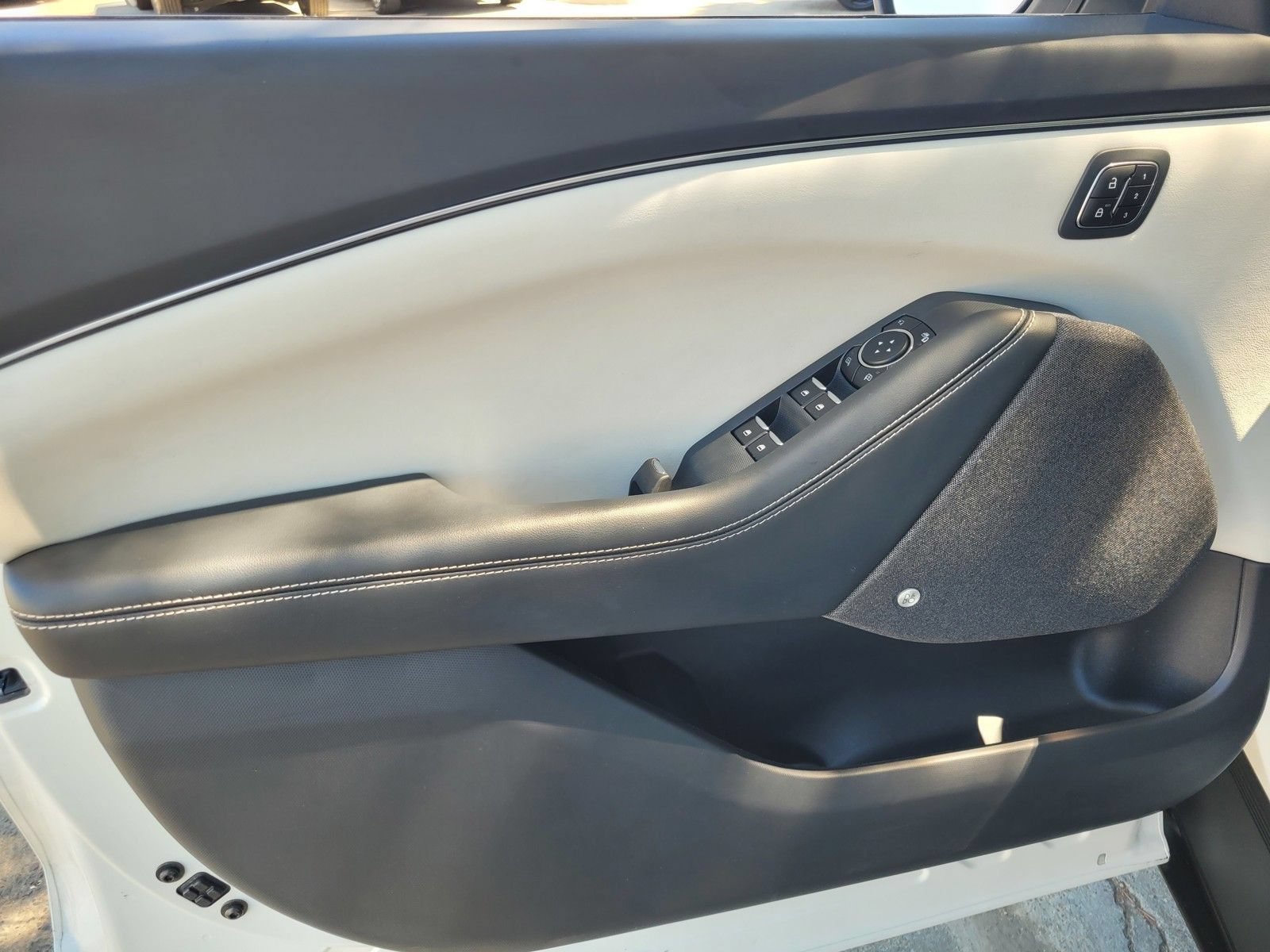 Certified 2023 Ford Mustang Mach-E Premium AWD/4WD image 16