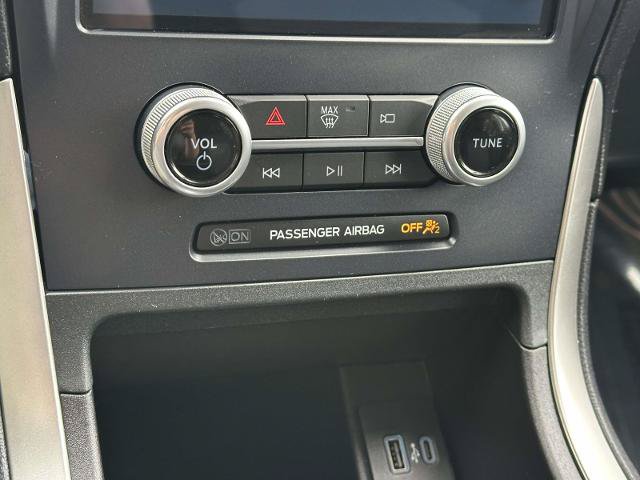 Certified 2023 Ford Edge SE w/ Black Appearance Package AWD/4WD image 19