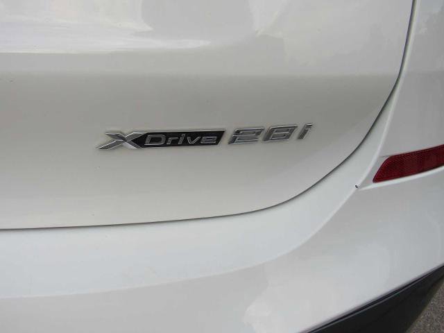 Used 2018 BMW X1 xDrive28i image 11