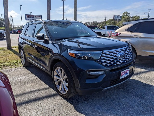 Certified 2023 Ford Explorer Platinum w/ Technology Package image 4