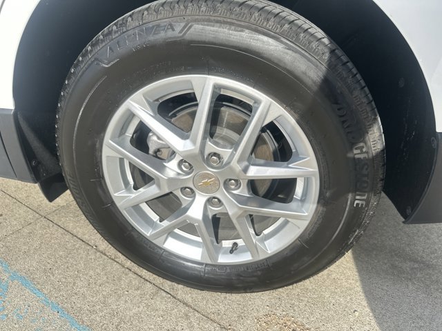 Used 2024 Chevrolet Equinox LT image 5