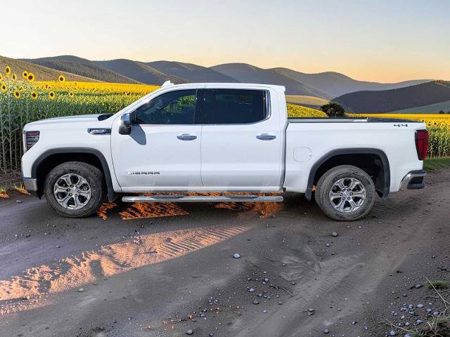 Used 2024 GMC Sierra 1500 SLT AWD/4WD image 3