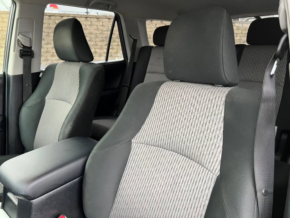 Used 2019 Toyota 4Runner SR5 image 17