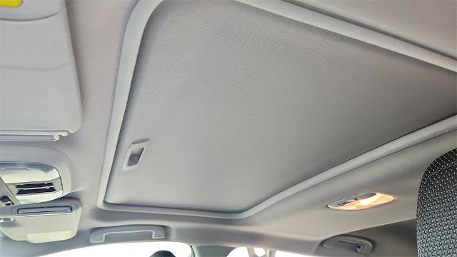 Used 2024 Subaru Crosstrek 2.0i Premium image 24