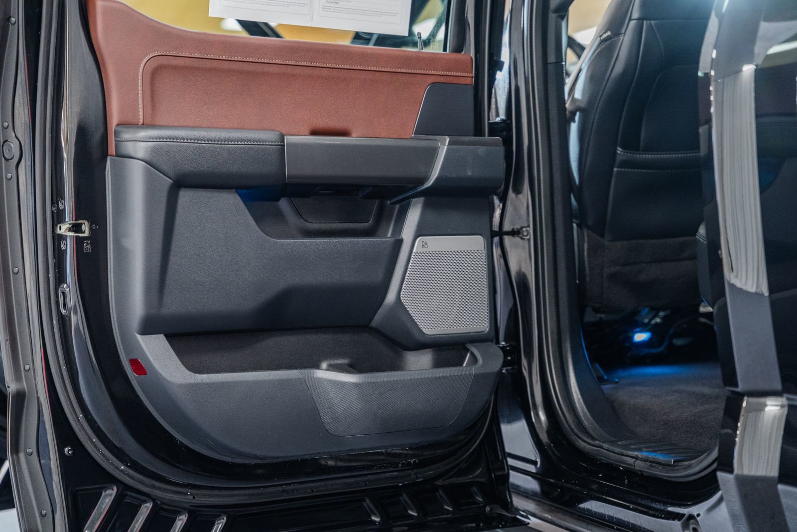 Certified 2023 Ford F150 Lariat w/ Equipment Group 502A High image 46