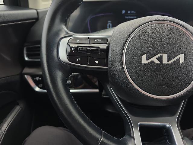 Used 2025 Kia Sportage EX w/ Premium Package AWD/4WD image 28