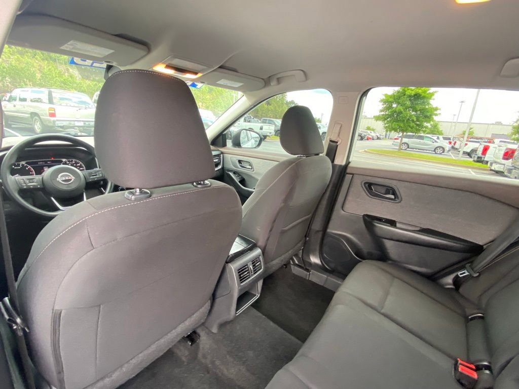 Used 2023 Nissan Rogue S FWD image 22