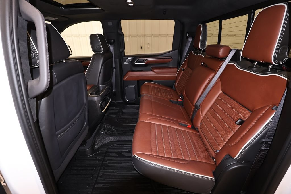 Used 2023 GMC Sierra 1500 Denali Ultimate AWD/4WD image 17