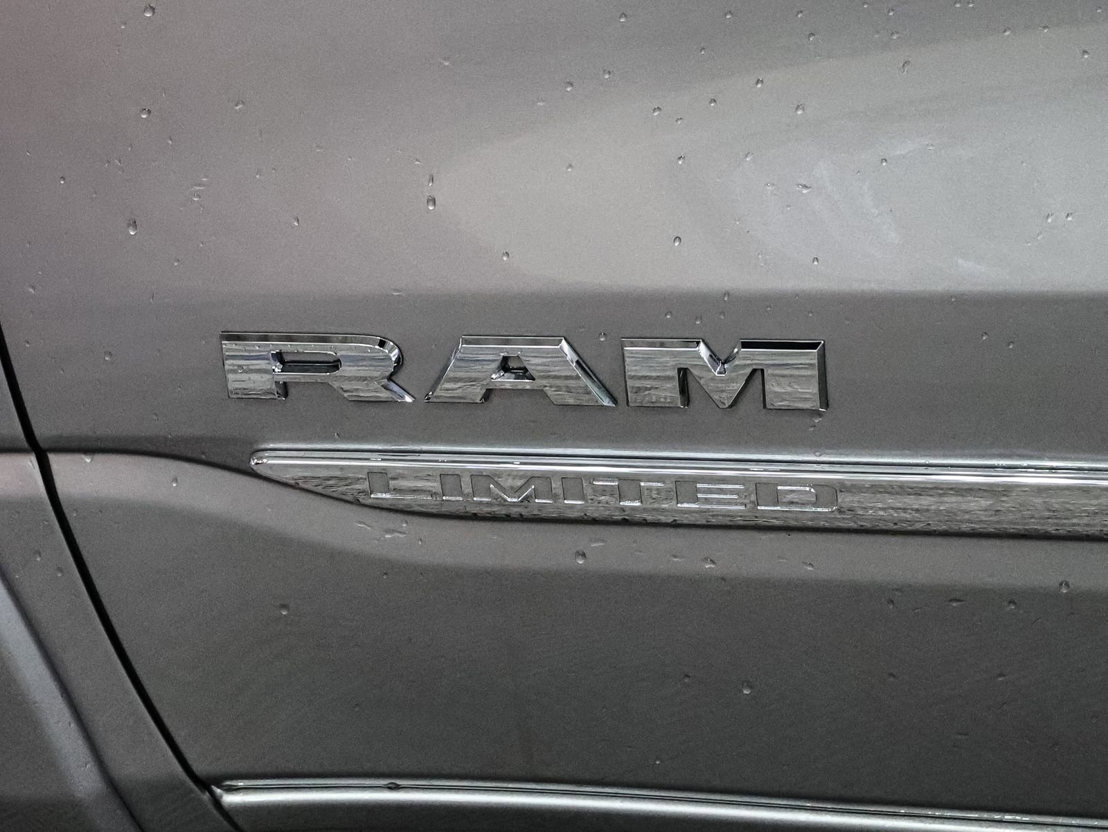 Used 2020 RAM 1500 Limited image 18
