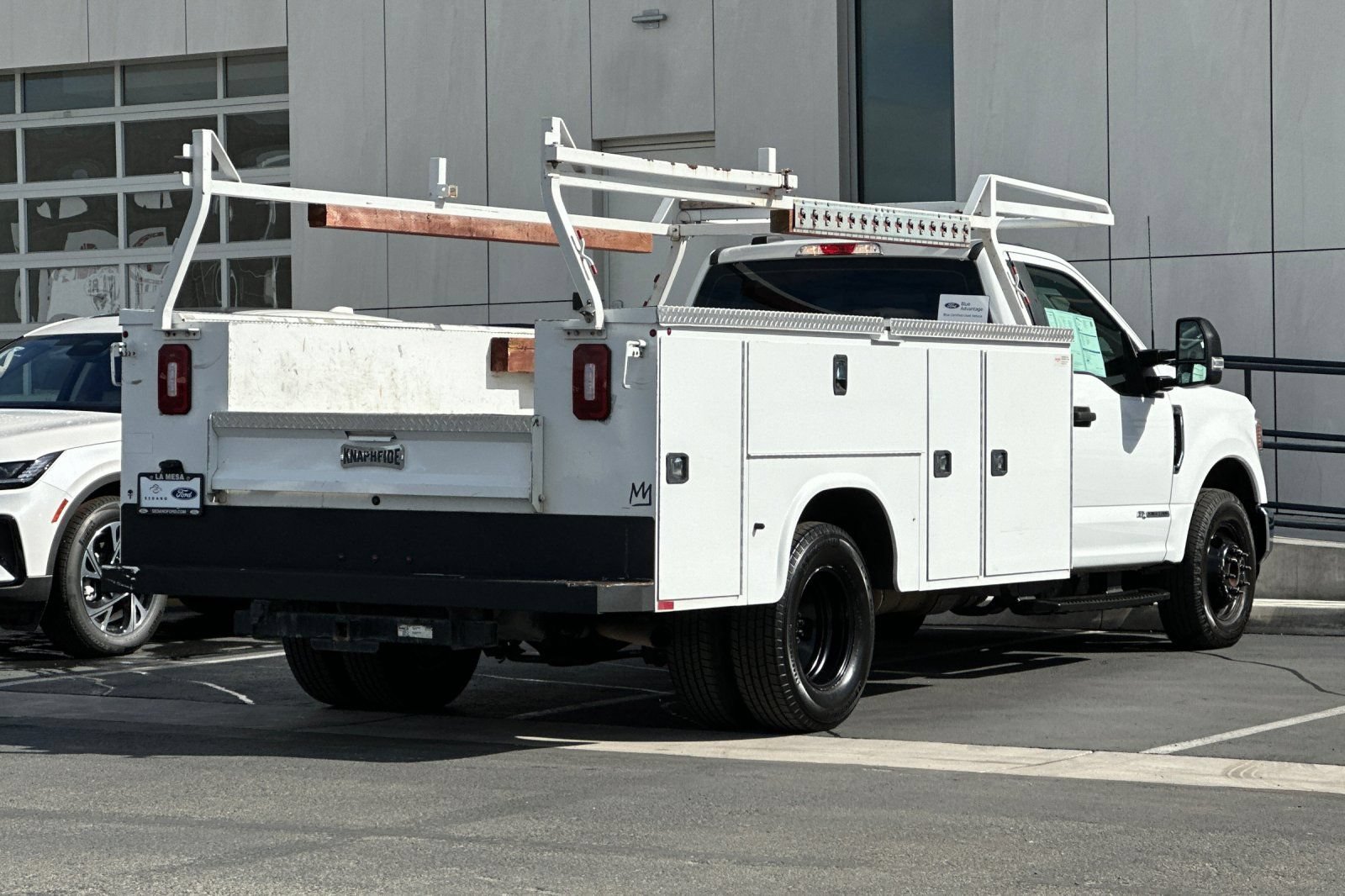 Certified 2022 Ford F350 XL w/ Power Equipment Group RWD image 3