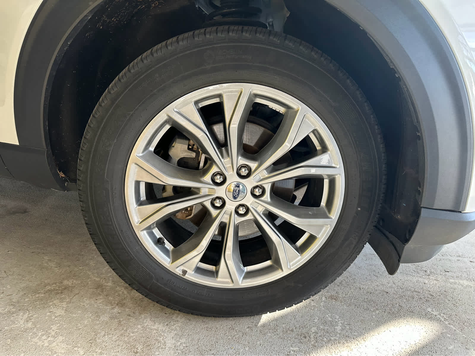 Certified 2023 Ford Explorer Limited w/ Limited Technology Package image 46