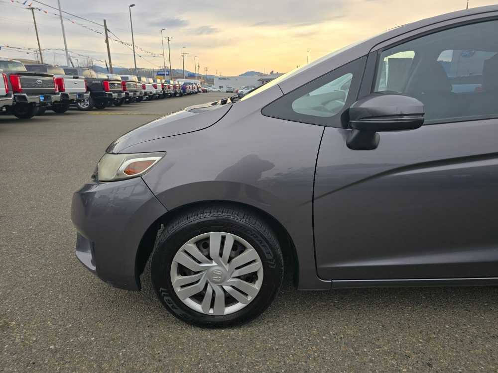 Used 2017 Honda Fit LX image 18