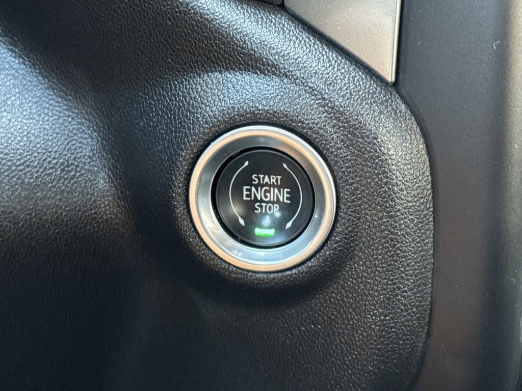 Used 2022 Chevrolet Silverado 1500 LT w/ Bed Protection Package image 17