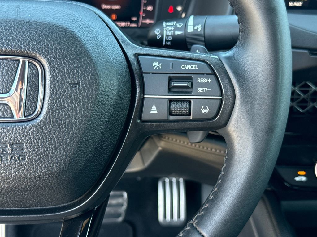 Used 2023 Honda Accord Sport image 16