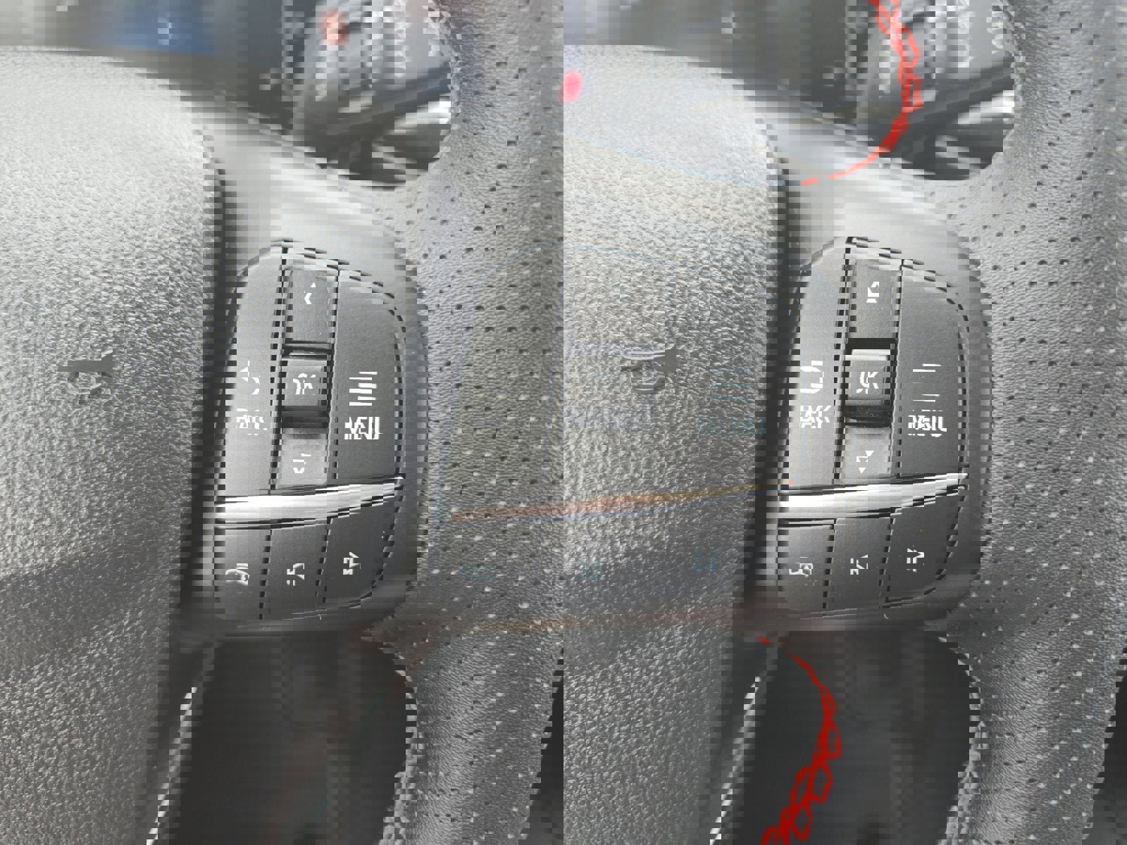 Certified 2025 Ford Escape ST-Line w/ Tech Pack #1 image 15