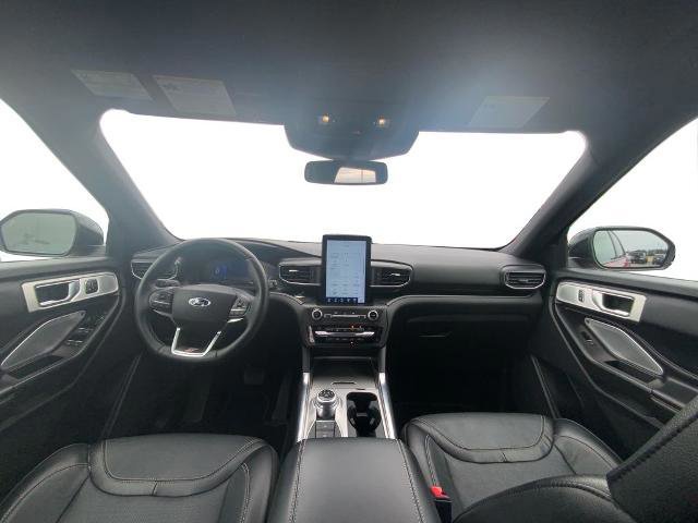 Certified 2020 Ford Explorer ST w/ Premium Technology Package AWD/4WD image 14