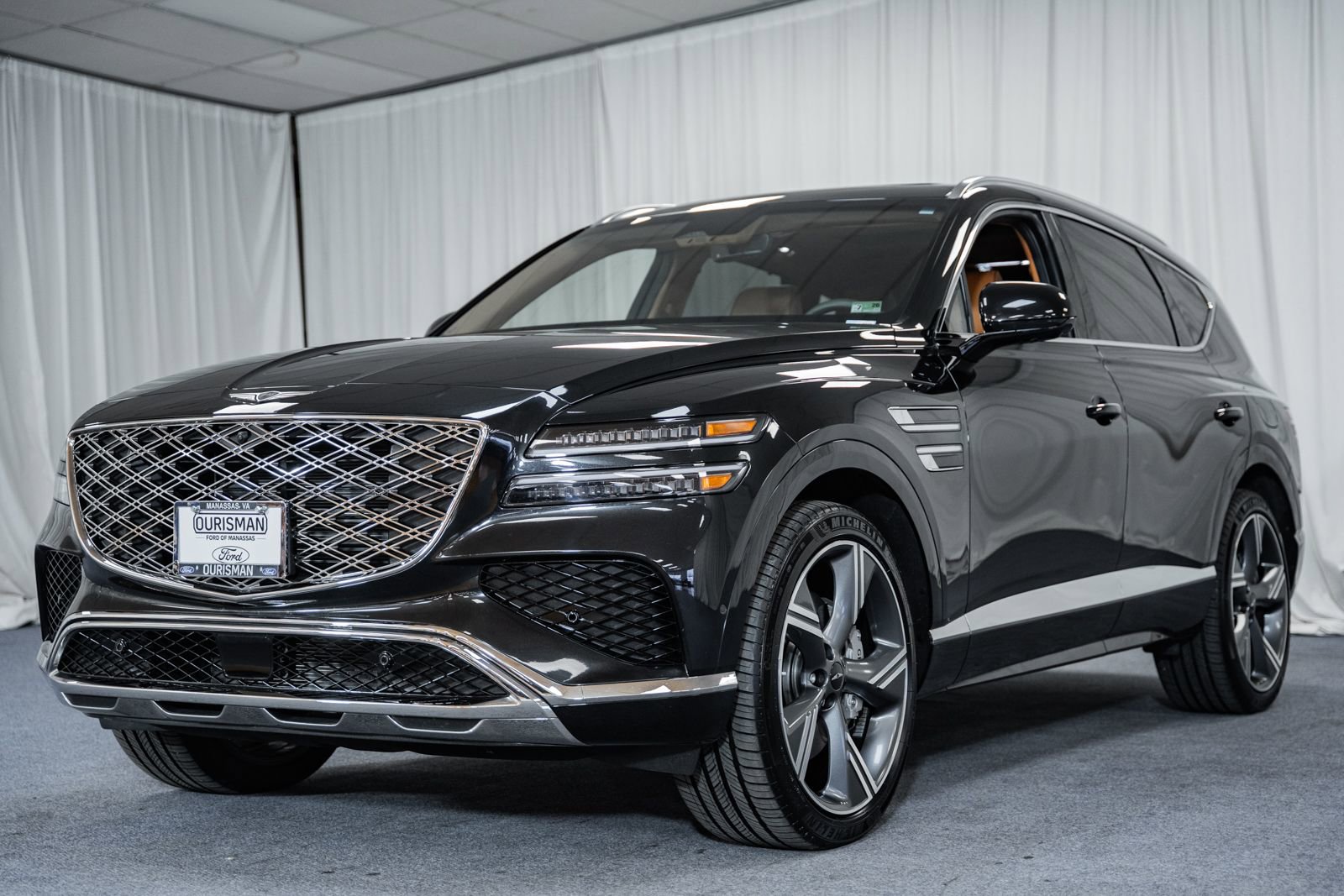 Used 2025 Genesis GV80 2.5T Prestige image 3