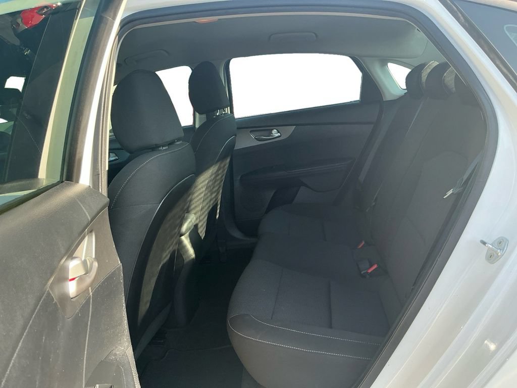 Used 2020 Kia Forte LXS FWD image 21