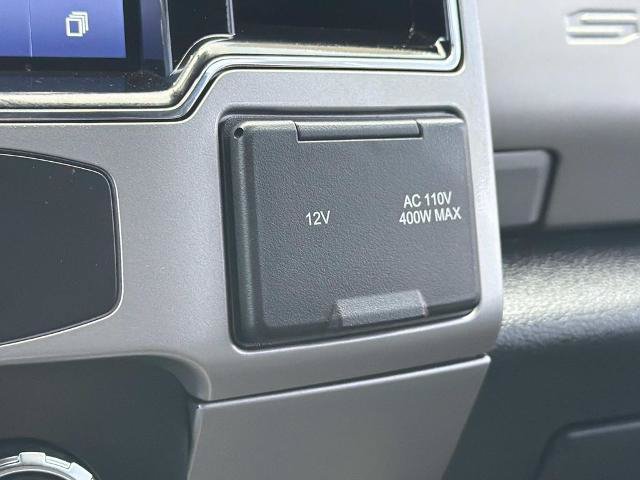 Certified 2022 Ford F250 Lariat w/ Tremor Off-Road Package AWD/4WD image 20