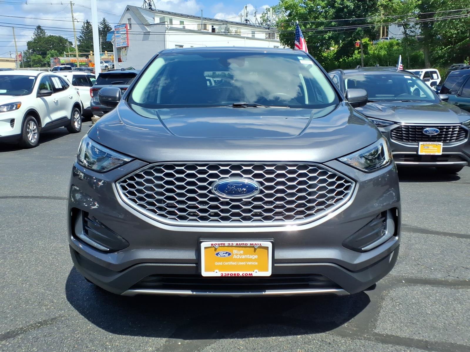 Certified 2023 Ford Edge SEL AWD/4WD image 2
