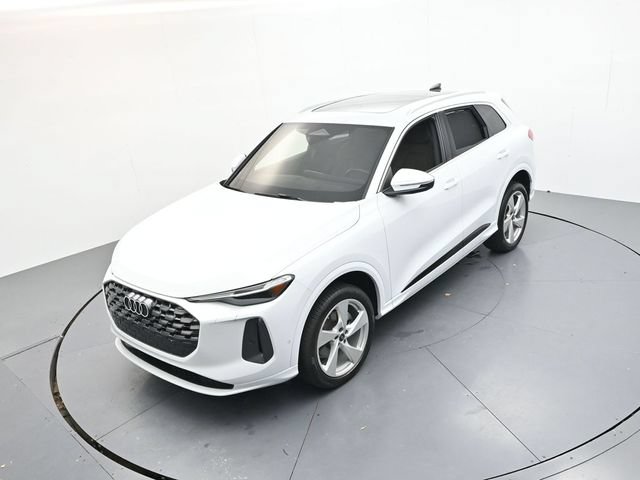 Used 2025 Audi Q5 Premium Plus AWD/4WD image 36