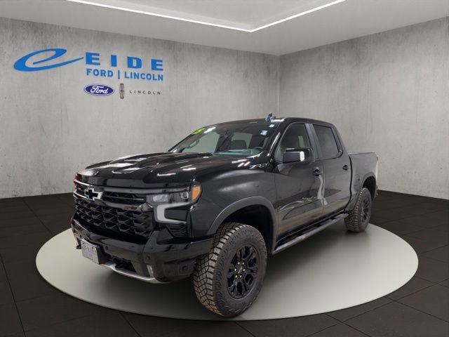 Used 2025 Chevrolet Silverado 1500 ZR2 w/ Technology Package AWD/4WD image 5