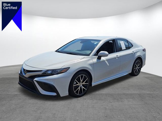 Used 2023 Toyota Camry SE