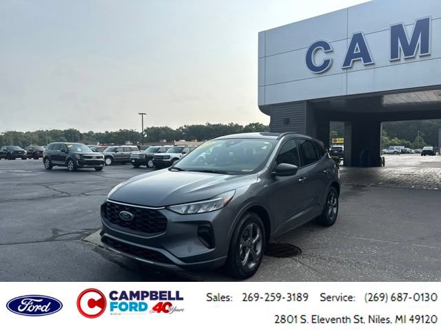 Certified 2023 Ford Escape ST-Line w/ Tech Pack #1 AWD/4WD image 7
