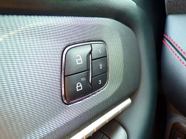 Certified 2025 Ford Explorer ST AWD/4WD image 25