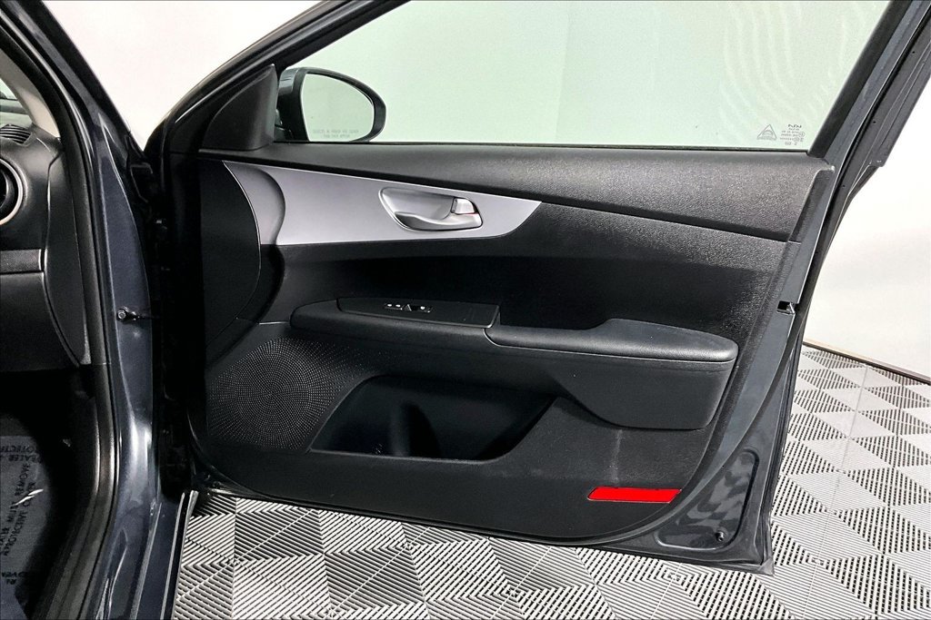 Used 2024 Kia Forte LXS FWD image 24