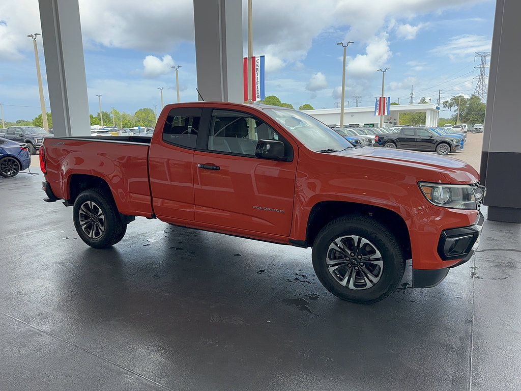 Used 2021 Chevrolet Colorado Z71 AWD/4WD image 5