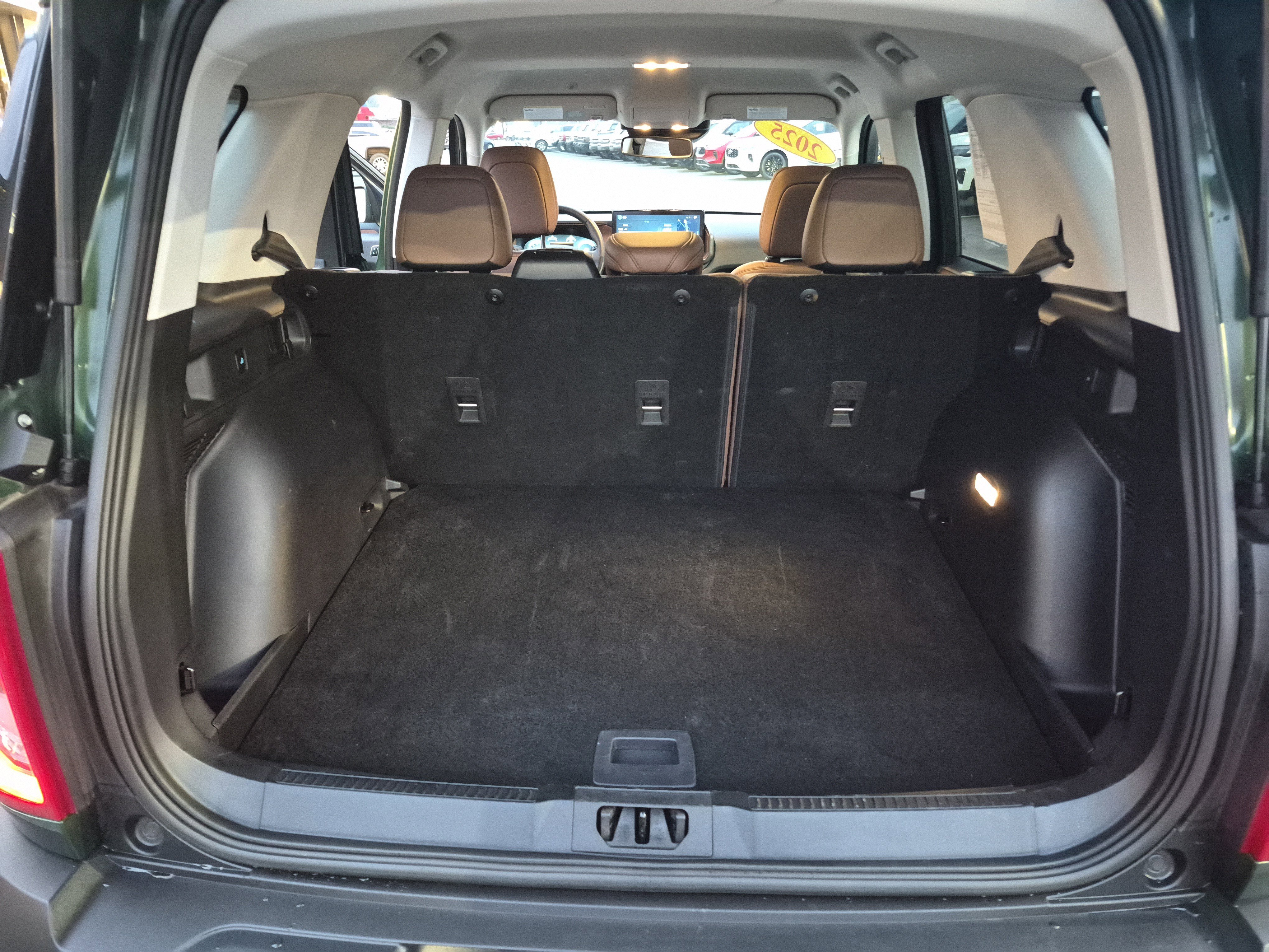 Certified 2025 Ford Bronco Sport Outer Banks w/ Outer Banks Tech Package+ image 18