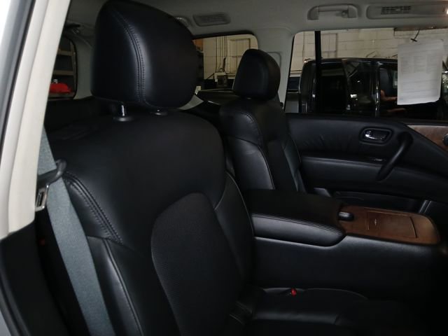 Used 2024 Nissan Armada SL w/ Captain's Chairs Package image 44