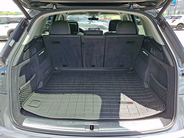 Used 2021 Audi Q5 e Premium Plus w/ Premium Plus Package AWD/4WD image 29