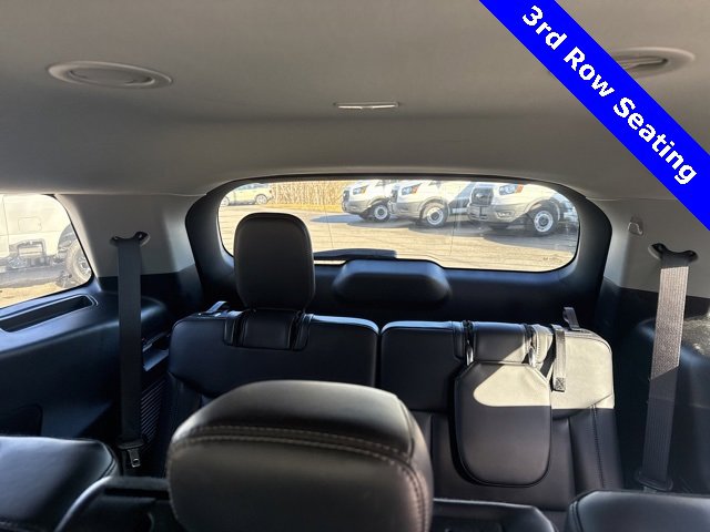 Certified 2022 Ford Explorer XLT w/ Equipment Group 202A image 22