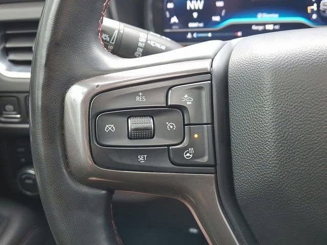 Used 2023 Chevrolet Suburban RST w/ Sport Performance Package image 23