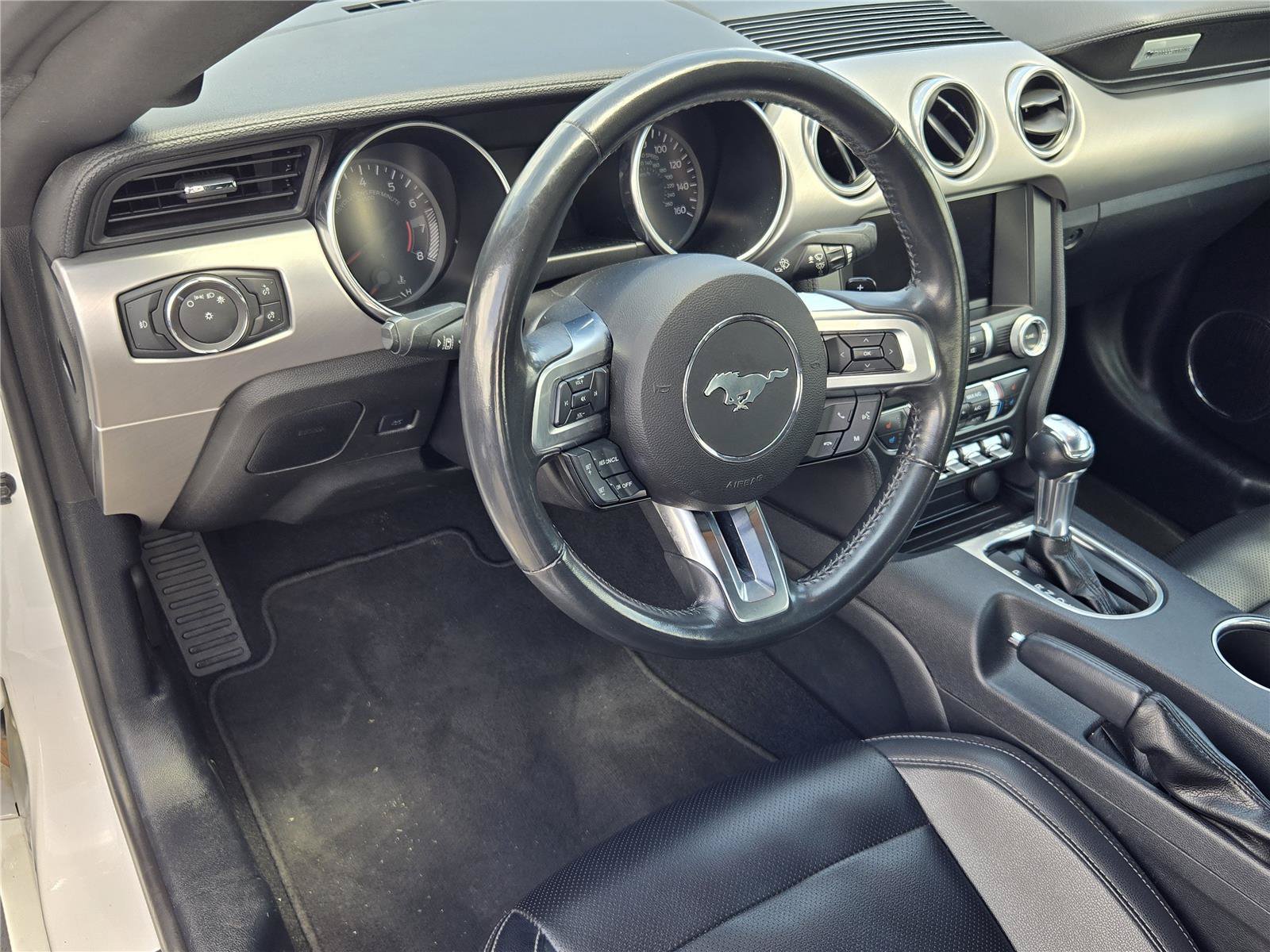 Certified 2021 Ford Mustang Premium RWD image 26