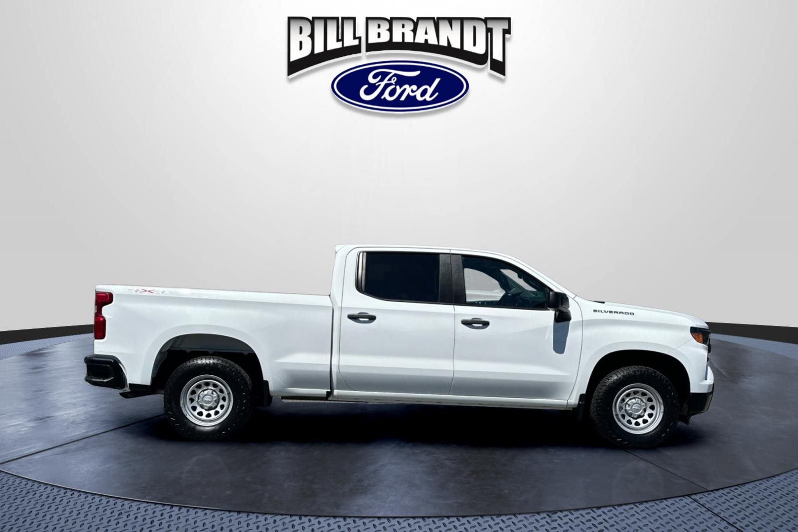 Used 2023 Chevrolet Silverado 1500 W/T w/ WT Value Package AWD/4WD image 2
