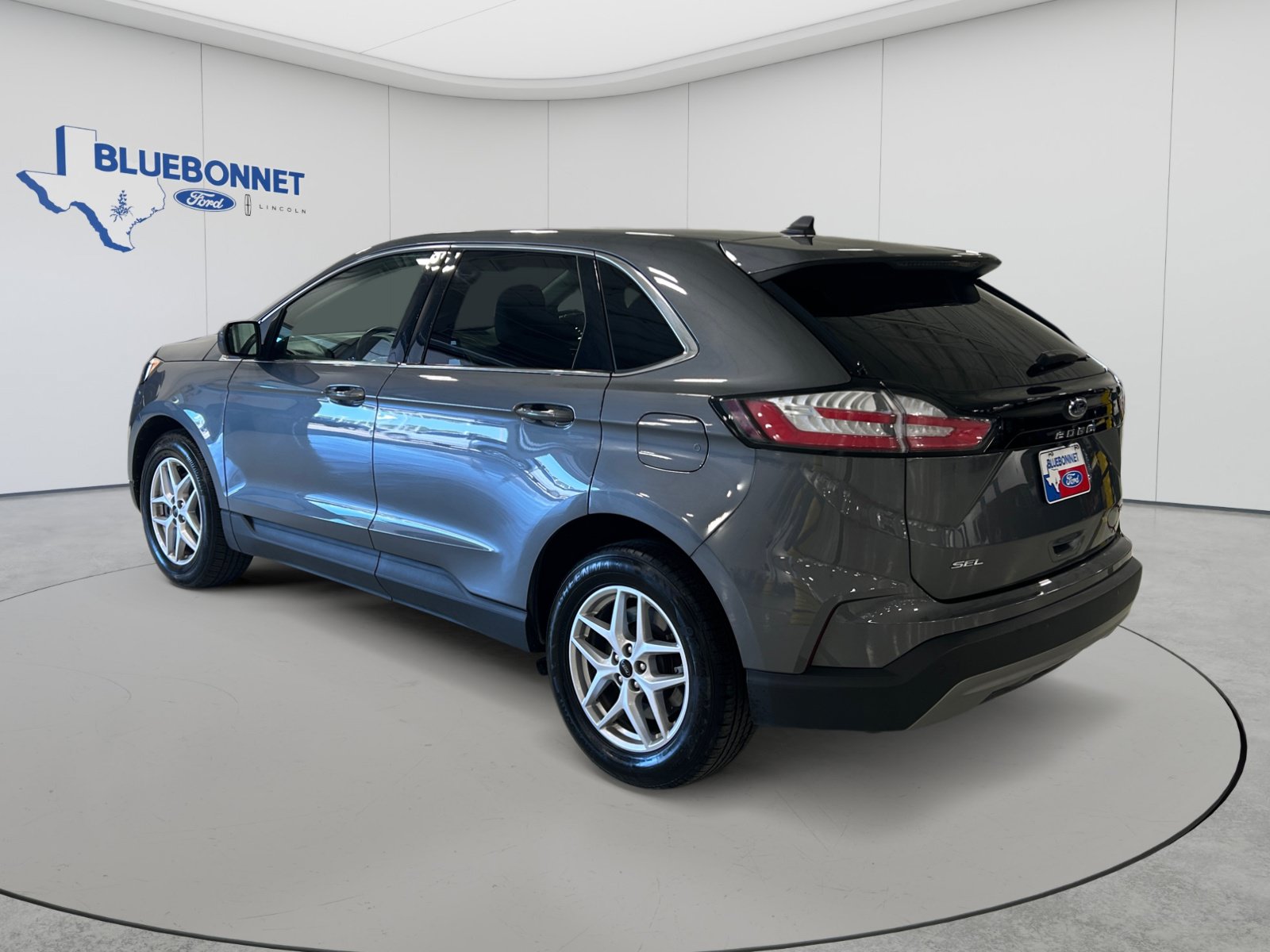 Certified 2024 Ford Edge SEL AWD/4WD image 7