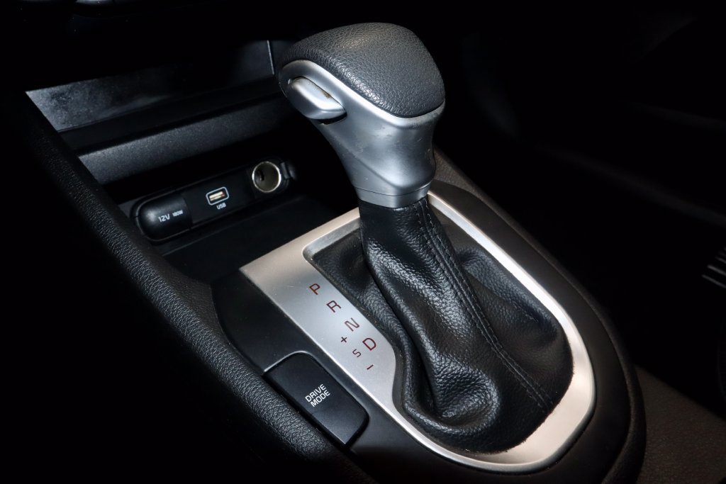 Used 2023 Kia Forte LXS FWD image 32