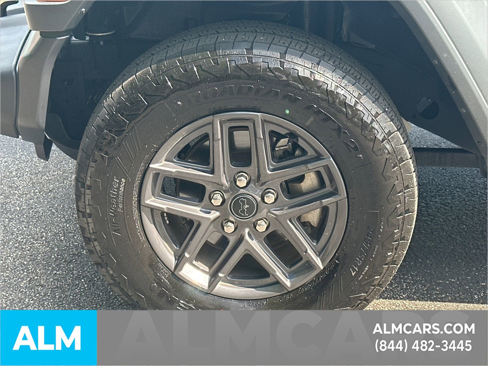 Used 2025 Jeep Wrangler Unlimited Sport AWD/4WD image 12