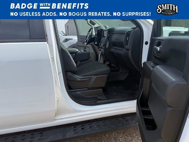 Used 2022 Chevrolet Silverado 2500 Custom w/ Custom Value Package AWD/4WD image 13