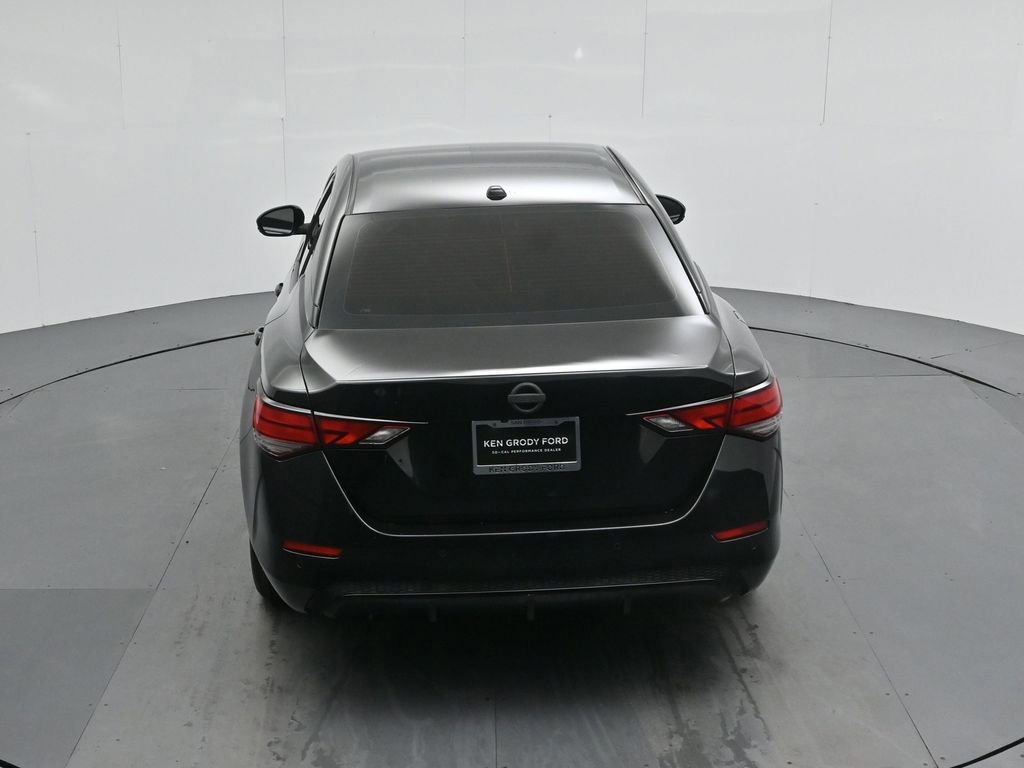 Used 2020 Nissan Sentra SV image 14