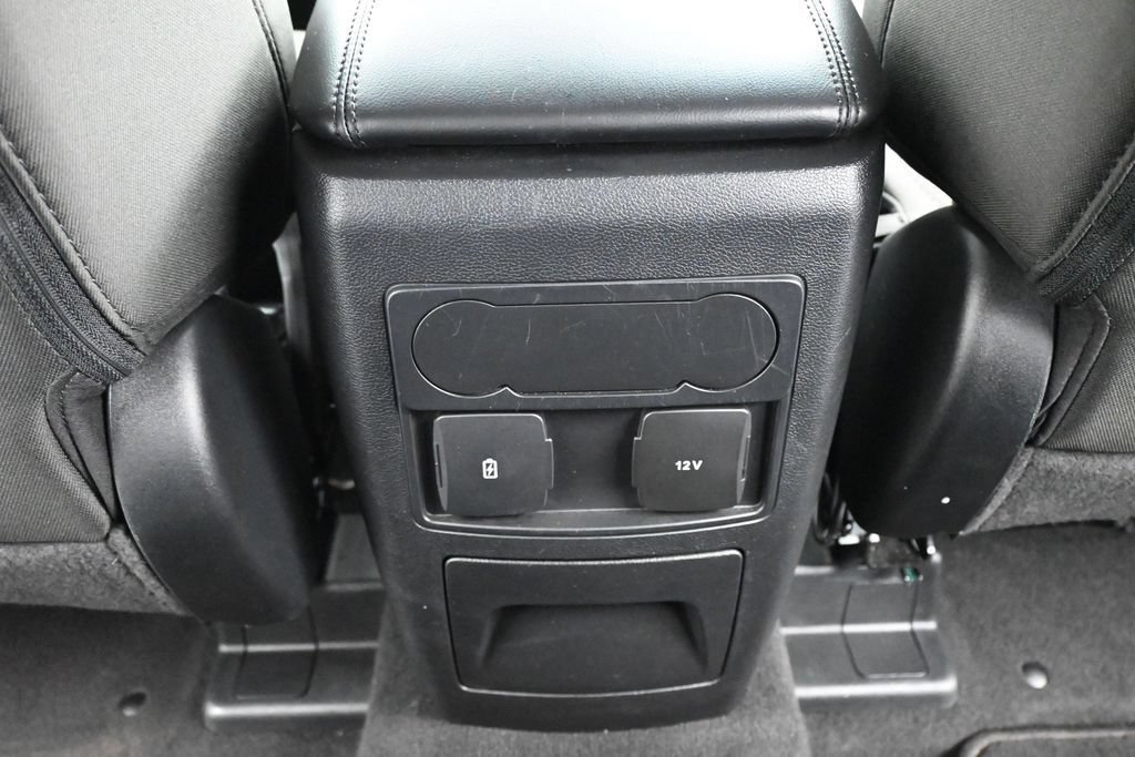 Certified 2023 Ford Explorer XLT RWD image 20