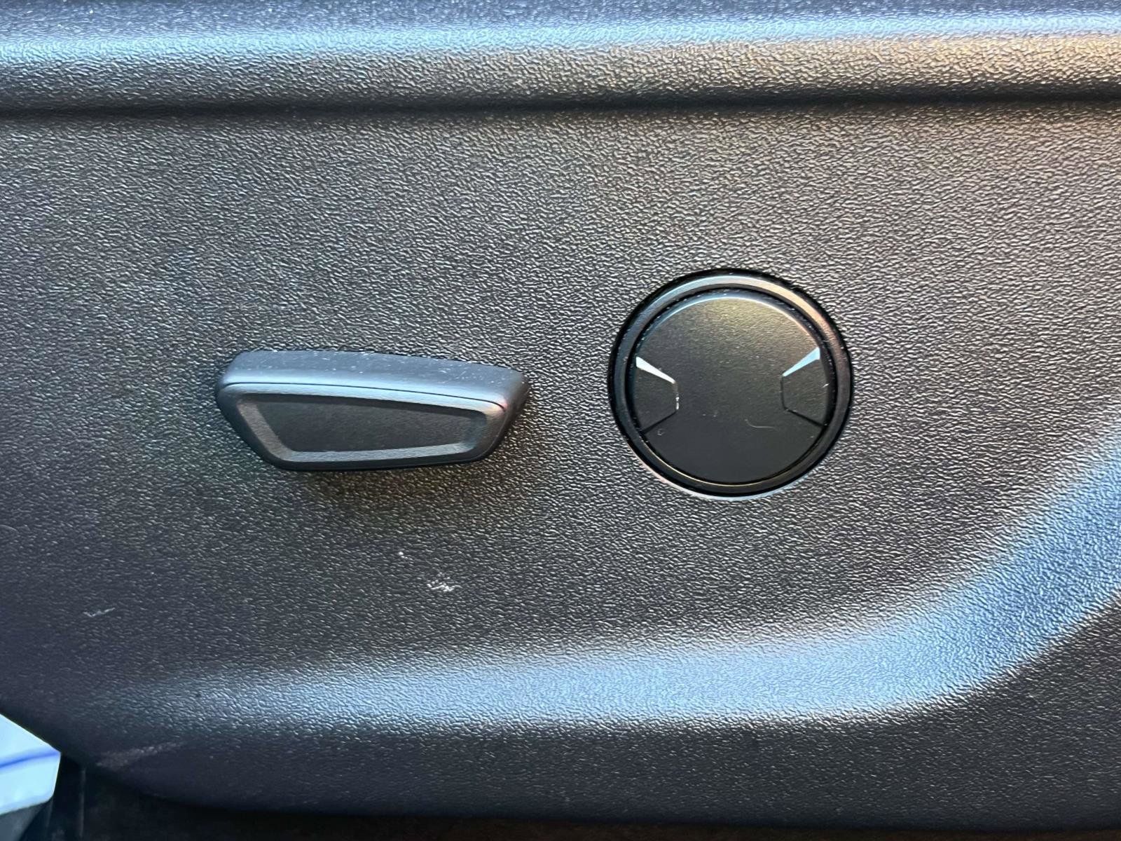 Certified 2024 Ford F150 XLT w/ Mobile Office Package image 29