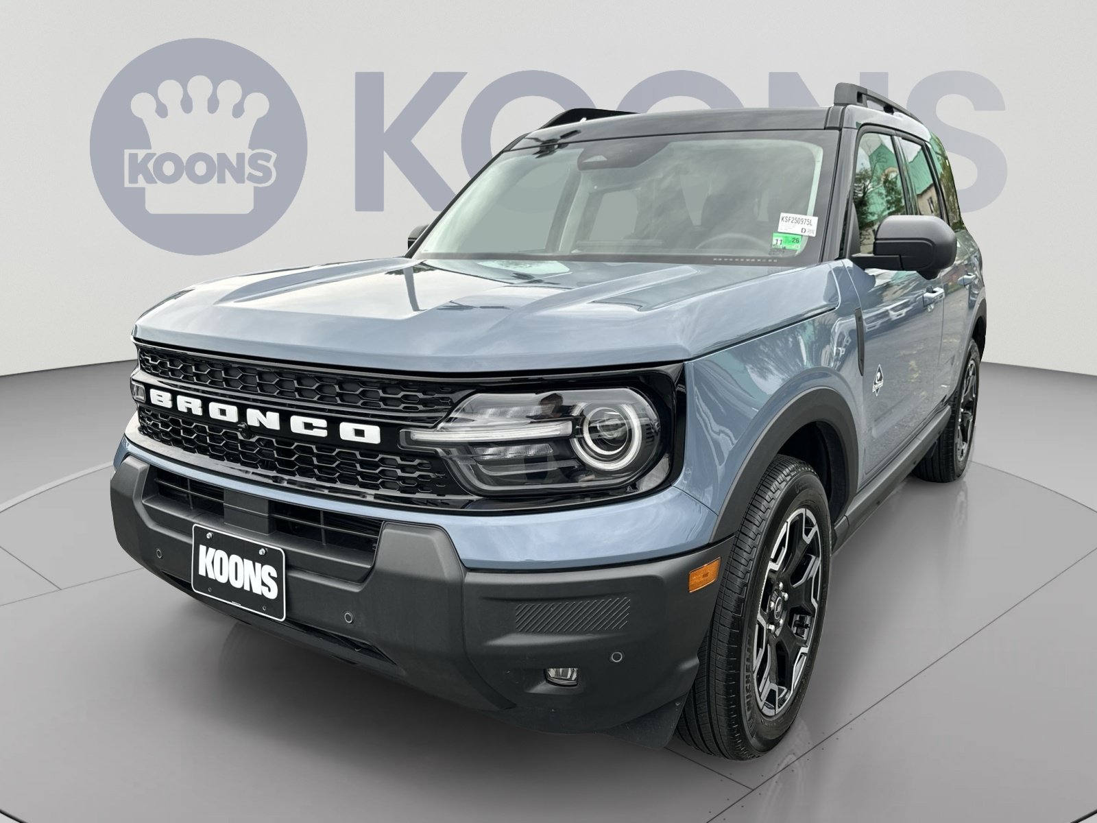 Certified 2025 Ford Bronco Sport Outer Banks w/ Outer Banks Tech Package+ AWD/4WD image 5