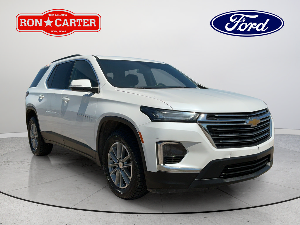 Used 2023 Chevrolet Traverse LT