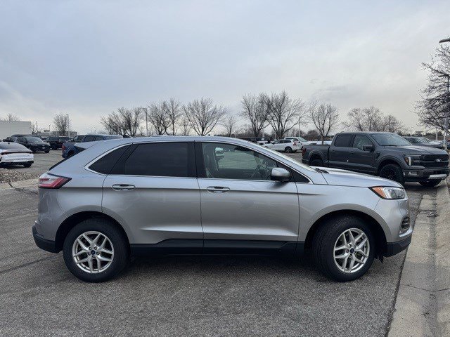 Certified 2022 Ford Edge SEL w/ Convenience Package image 6