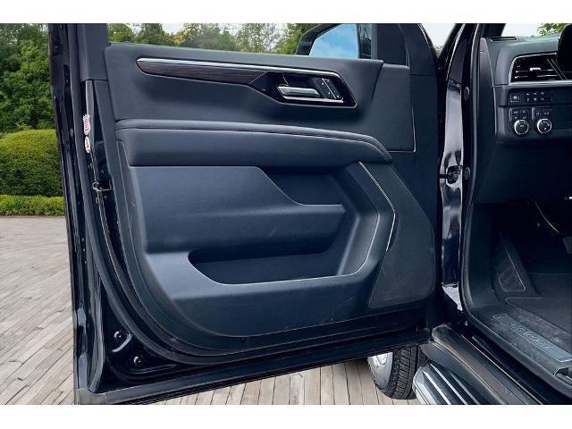 Used 2025 Chevrolet Tahoe LT image 19