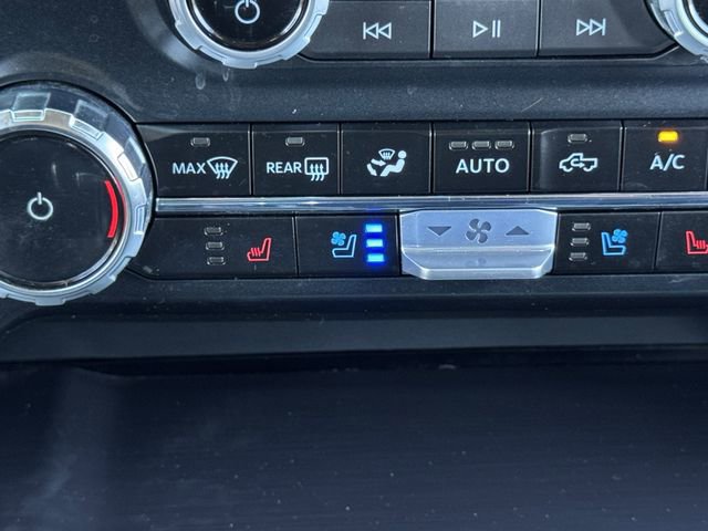 Certified 2023 Ford F150 Lariat w/ Max Trailer Tow Package image 18